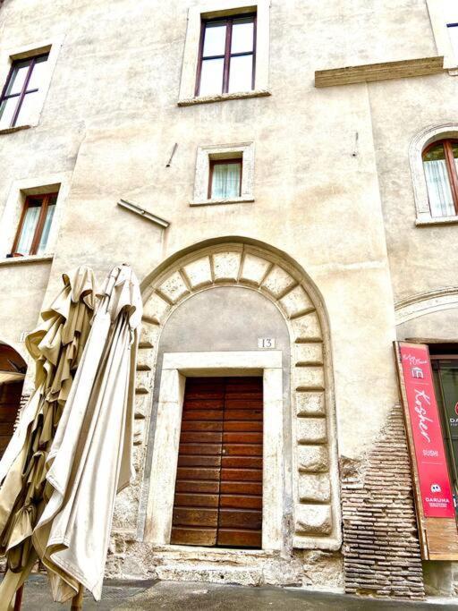 Vacanze Romane Al Portico D'Ottavia Exterior photo